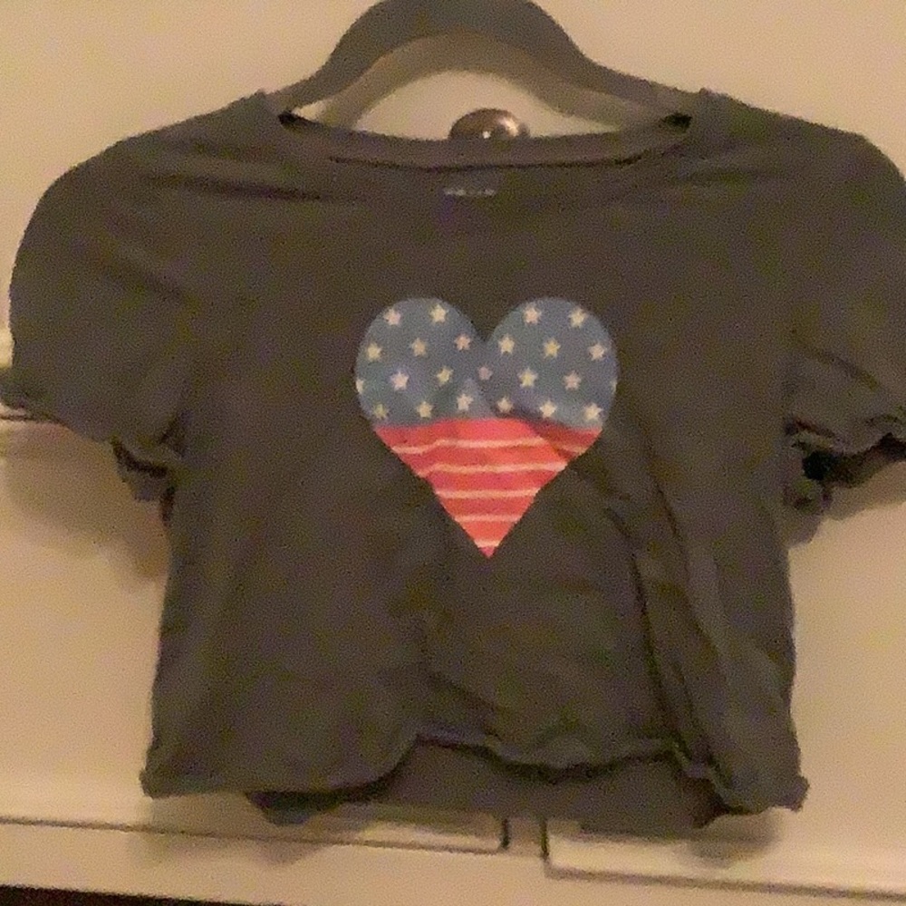 Cute shirt with hearted American flag, great for 4th of July or any other day!
